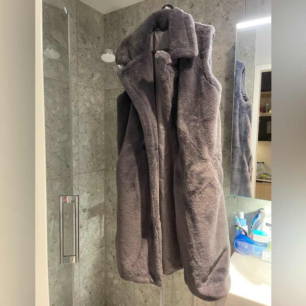 Faux Fur Sleeveless Coat by Intrend